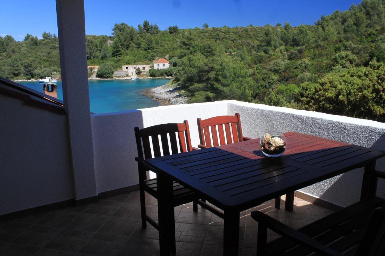 ילסה Seaside Secluded Apartments Cove Karkavac - Scedro, Hvar - 8801 מראה חיצוני תמונה