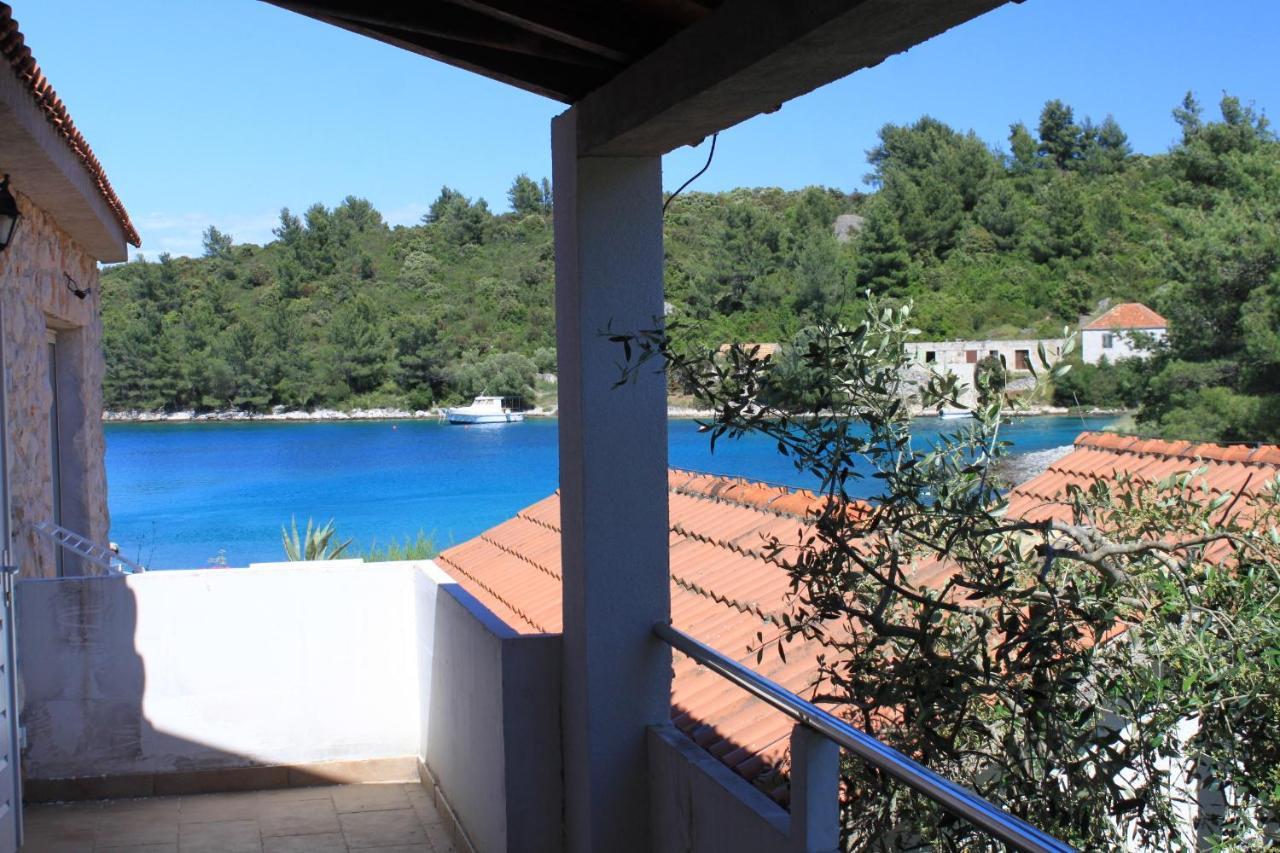 ילסה Seaside Secluded Apartments Cove Karkavac - Scedro, Hvar - 8801 מראה חיצוני תמונה